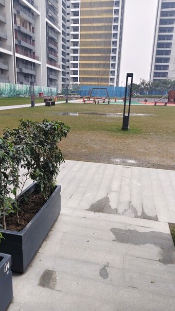 3 BHK Apartment For Rent in Godrej Woods, Sector 43