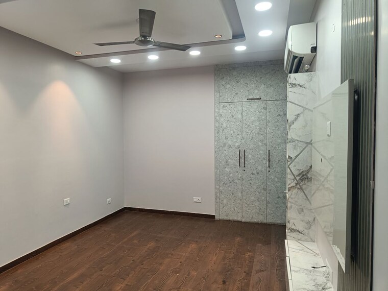 Room, elite-golf-green 2 Bedroom 1245 Sq.Ft. Apartment In Sector 79 Noida 9848173