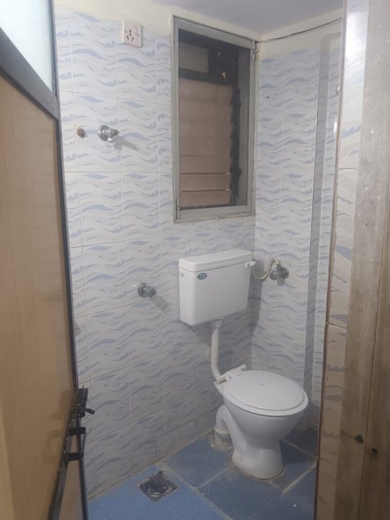 Bathroom, hjk-lok-darshan 2 Bedroom 580 Sq.Ft. Apartment In Marol Mumbai 9848190