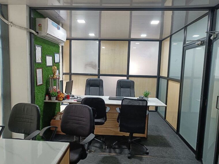 Team Area, satra-plaza Commercial Office Space 2230 Sq.Ft. In Vashi Sector 19d Navi Mumbai 9848216
