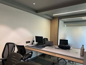  Office Space For Rent in Navratna Corporate Park, Ashok Vatika