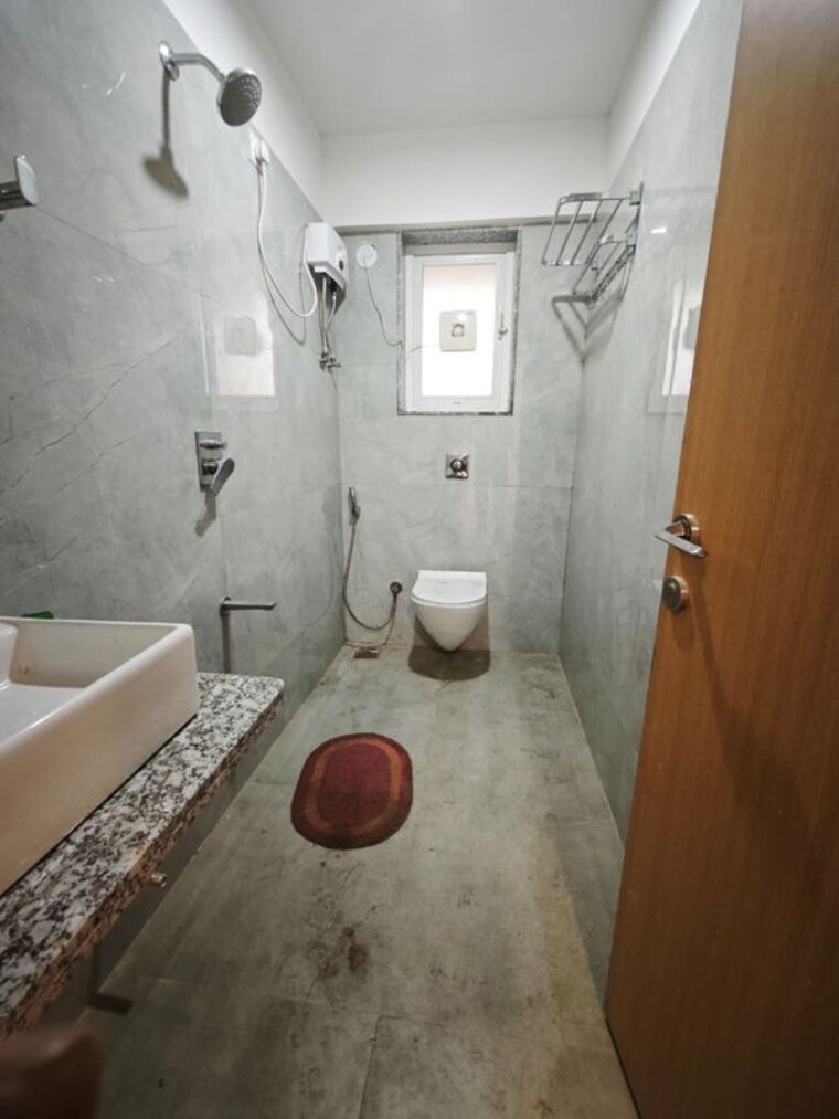 Bathroom, vaibhav-queens-park 2 Bedroom 750 Sq.Ft. Apartment In Chembur Mumbai 9848211