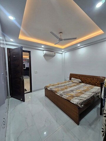 Bedroom in 3 BHK Builder Floor at Ansal Sushant Apartments, Sushant Lok I – for Rent