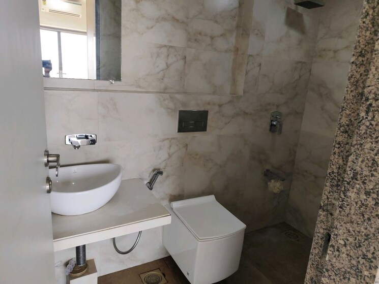 Bathroom, kanakia-silicon-valley 2 Bedroom 666 Sq.Ft. Apartment In Powai Mumbai 9848219