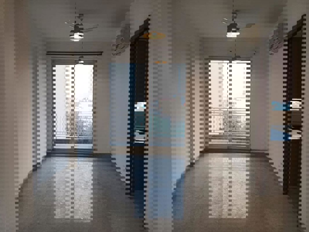 4 BHK + Servant Room Apartment For Sale in Sector 28