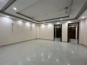 3 BHK Builder Floor For Rent in Chattarpur