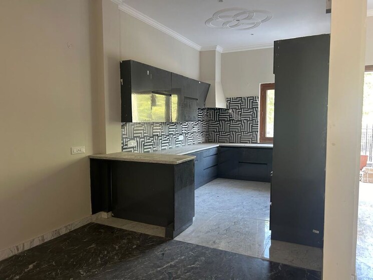 Kitchen, gmada-eco-city 3 Bedroom 2700 Sq.Ft. Apartment In North Mullanpur Chandigarh 9848295