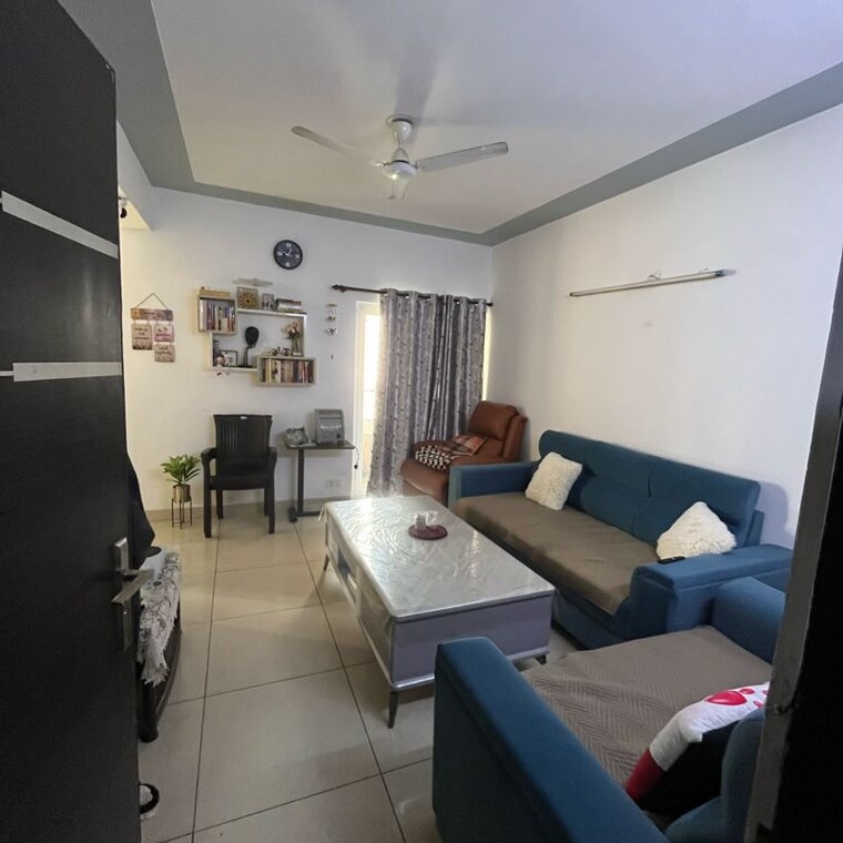 Team Area, ajnara-grand-heritage 2.5 Bedroom 1295 Sq.Ft. Apartment In Sector 74 Noida 9848332