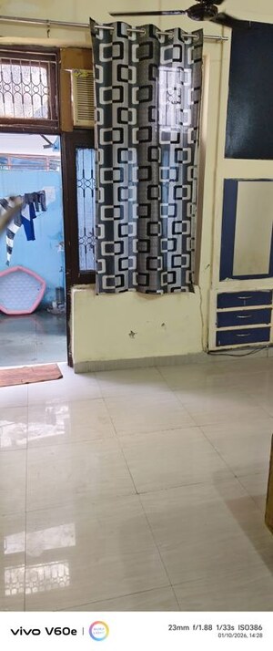 Living Room in 1 RK Independent House at Sector 55 – for Rent