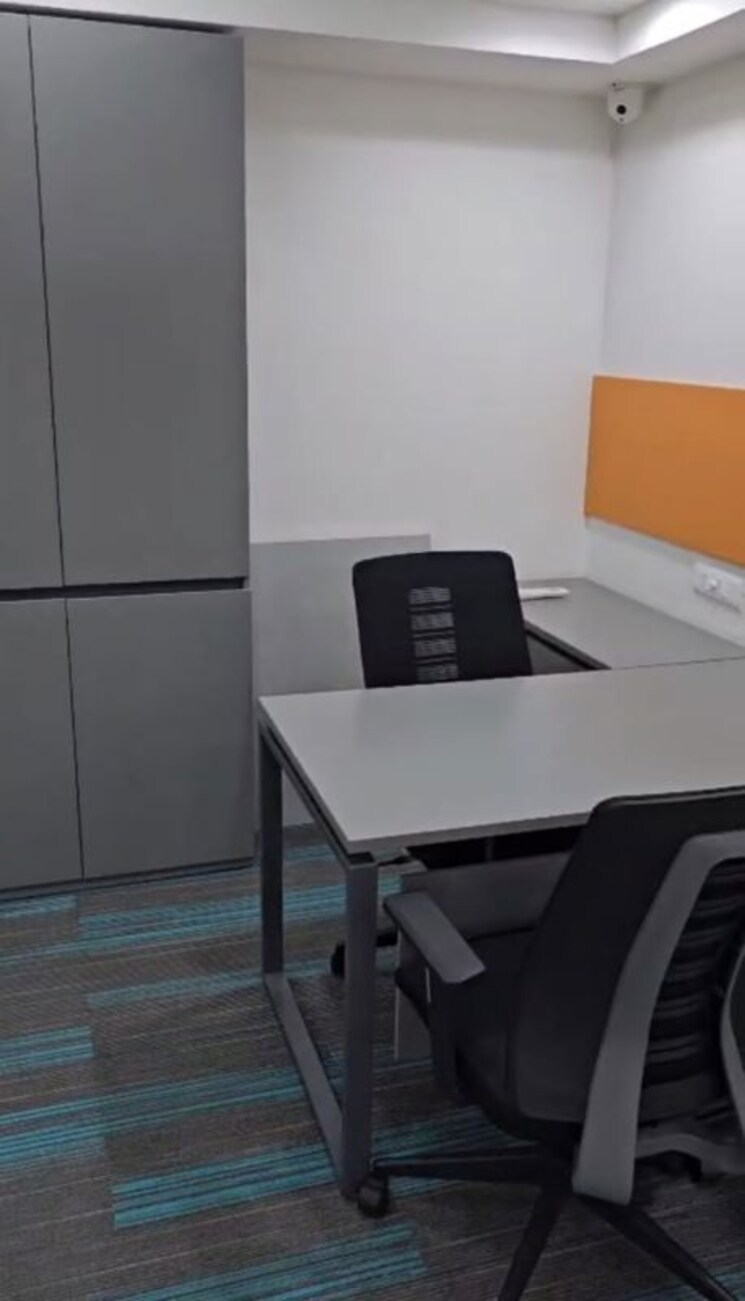 Team Area, swati-clover Commercial Office Space 2500 Sq.Ft. In Thaltej Ahmedabad 9848343