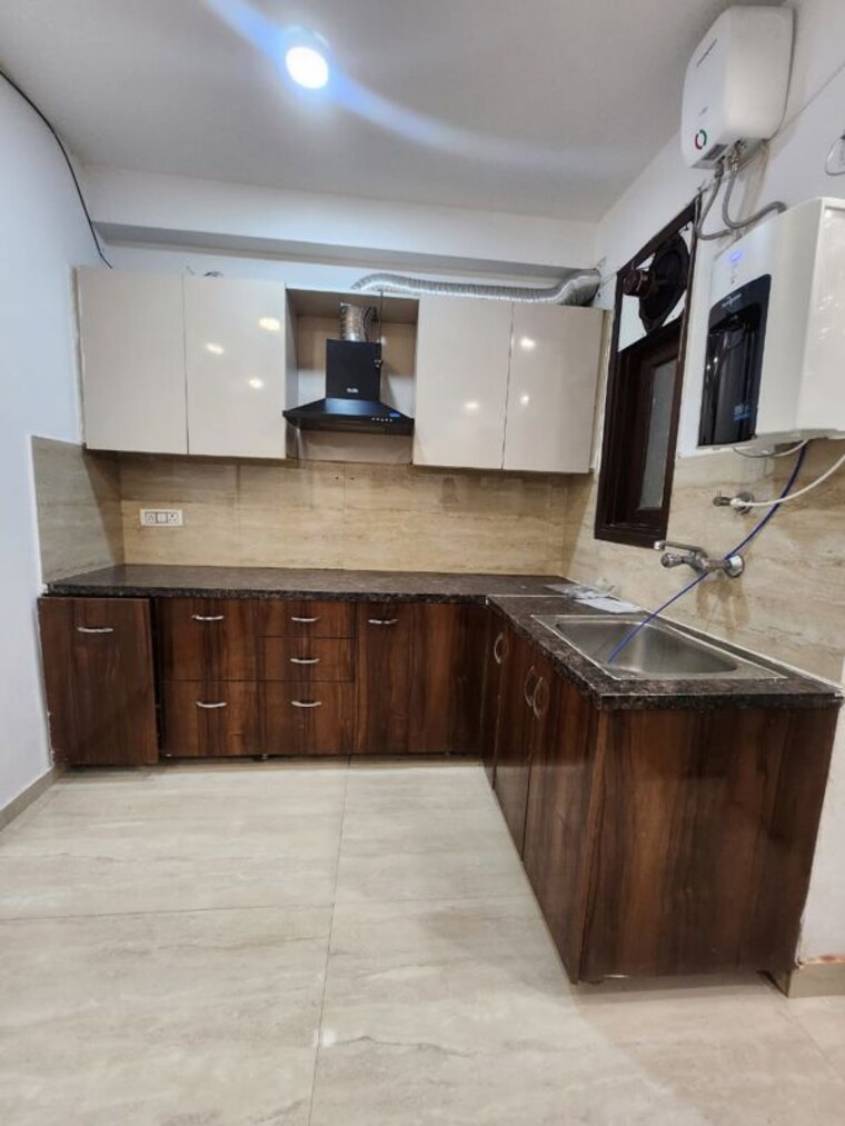 Kitchen, saket 2 Bedroom 900 Sq.Ft. Apartment In Saket Delhi 9848352
