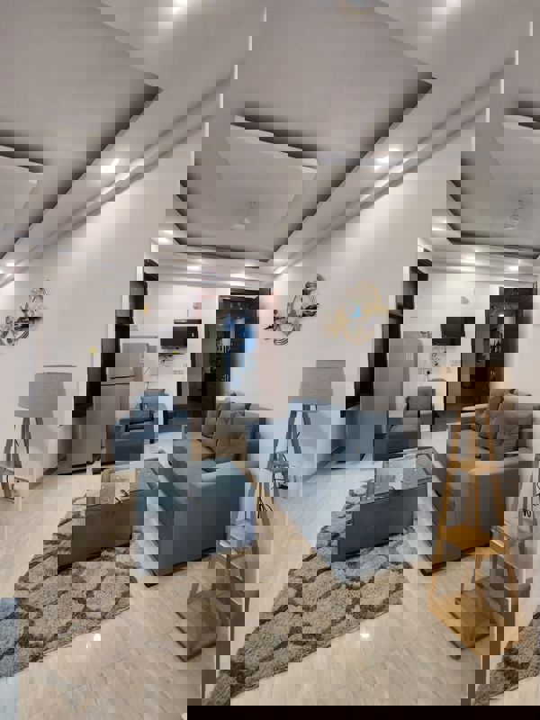 2 BHK Apartment For Rent in Saket