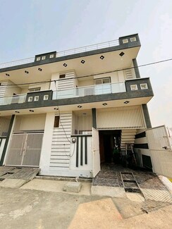 3 BHK + Servant Room Independent House For Sale in Ganga Nagar