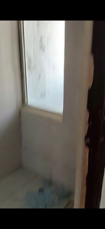 Room in 1 BHK Apartment at Amrapali Dream Valley, Tech Zone 4 Greater Noida – for Rent