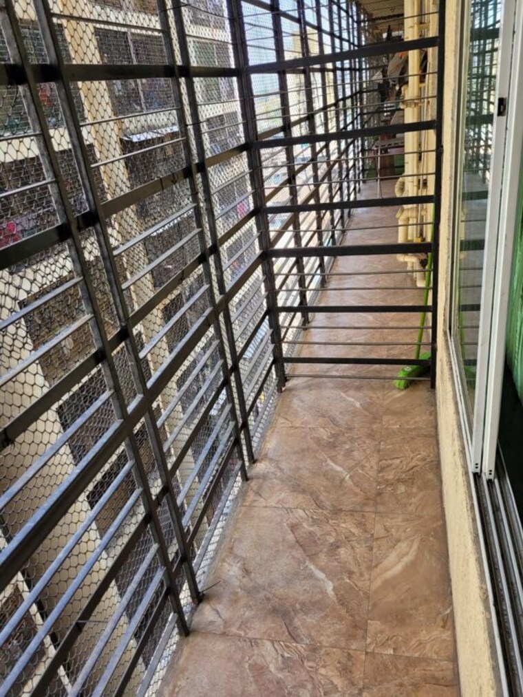 Balcony, ekta-chs-agripada 1 Bedroom 405 Sq.Ft. Apartment In Agripada Mumbai 9271919