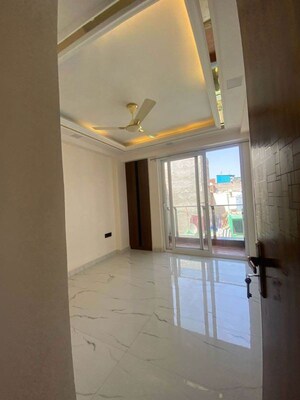 Kitchen in 3 BHK Builder Floor at Chattarpur – for Rent