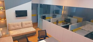  Showroom For Rent in Sector 10