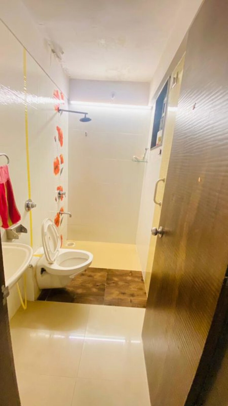 Bathroom, dosti-blossom 3 Bedroom 1245 Sq.Ft. Apartment In Wadala East Mumbai 9848460