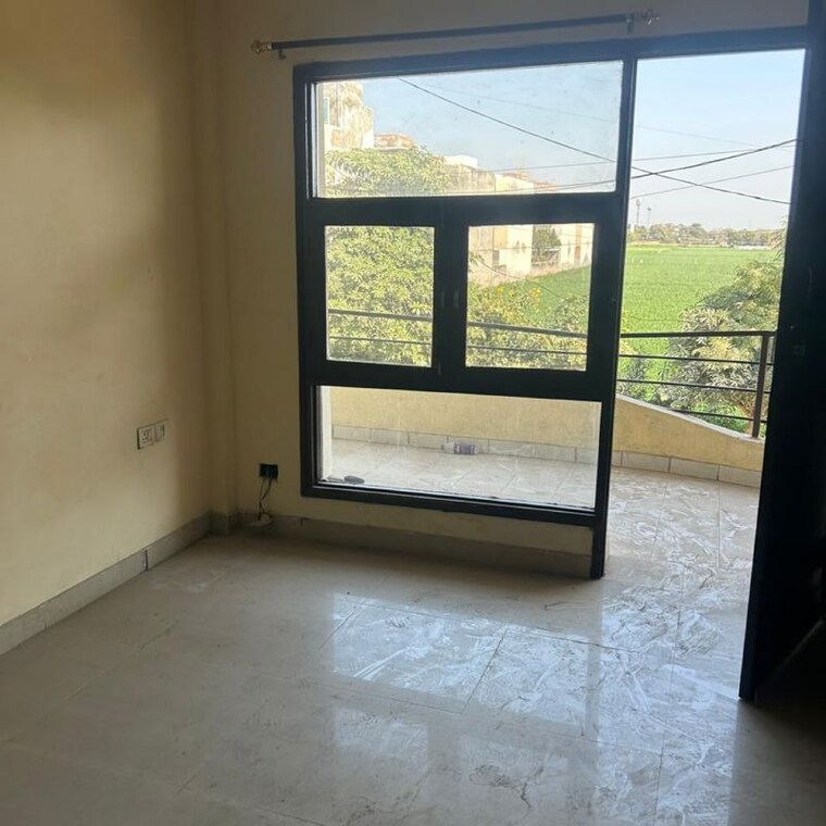 Room, tdi-my-floor-1 3 Bedroom 200 Sq.Ft. Builder Floor In Sector 63 Sonipat 9848465