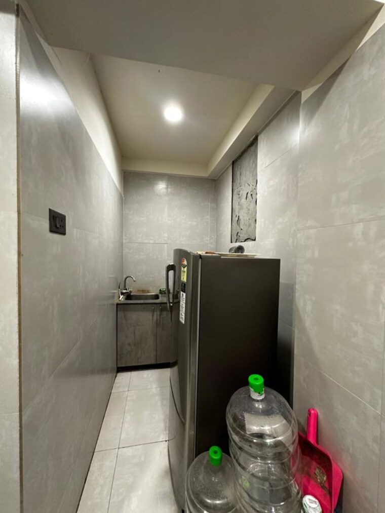 Bathroom, zion-z-one Commercial Office Space 3100 Sq.Ft. In Bodakdev Ahmedabad 9848445