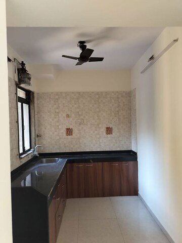 Furnished Amenities in 2 BHK Apartment at Palacia Kingston, Thane West – for Rent