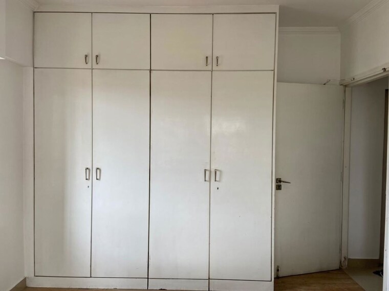 Room, ajmera-bolivian 3 Bedroom 1000 Sq.Ft. Apartment In Wadala Mumbai 9848475