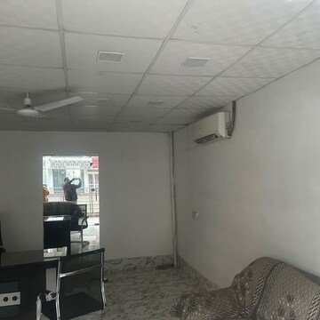 Team Area in  Shop at Sector 61 – for Sale