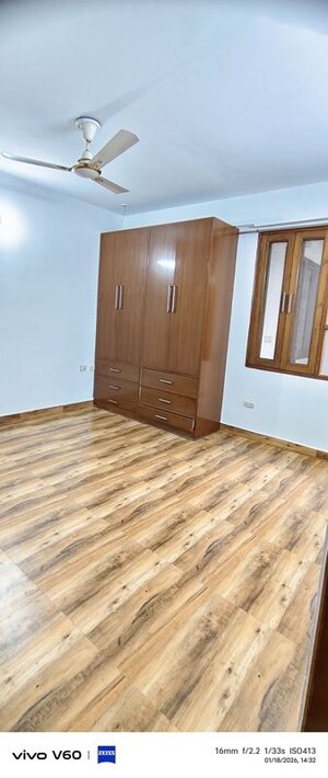 Room in 3 BHK Independent House at Sector 105 – for Rent