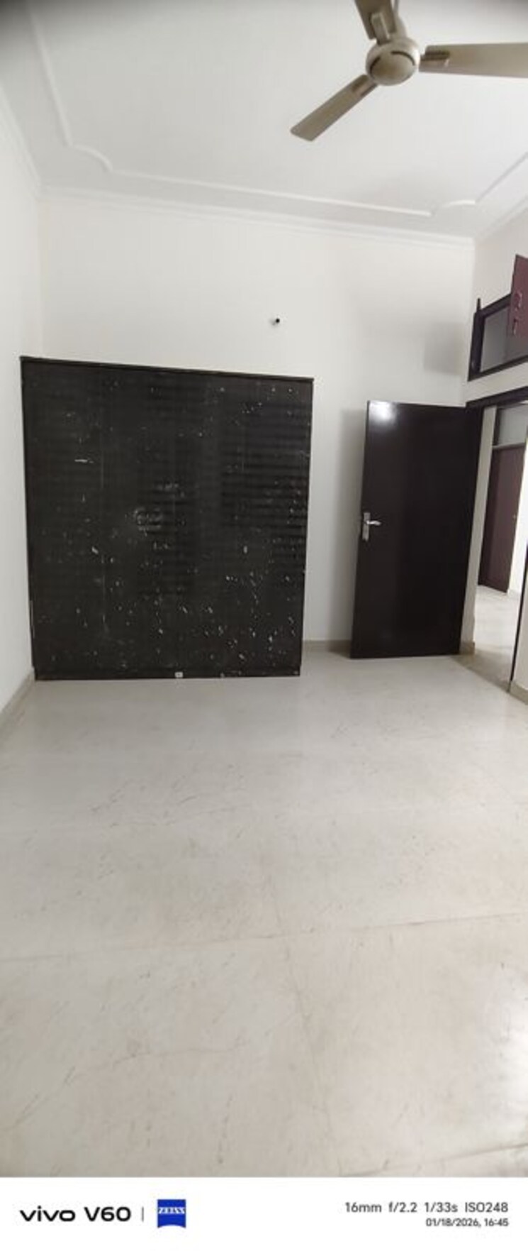 Room, gardenia-glory 3 Bedroom 162 Sq.Mt. Independent House In Sector 46 Noida 9848530