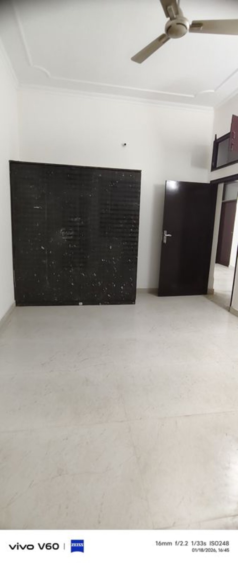 Room, gardenia-glory 3 Bedroom 162 Sq.Mt. Independent House In Sector 46 Noida 9848530