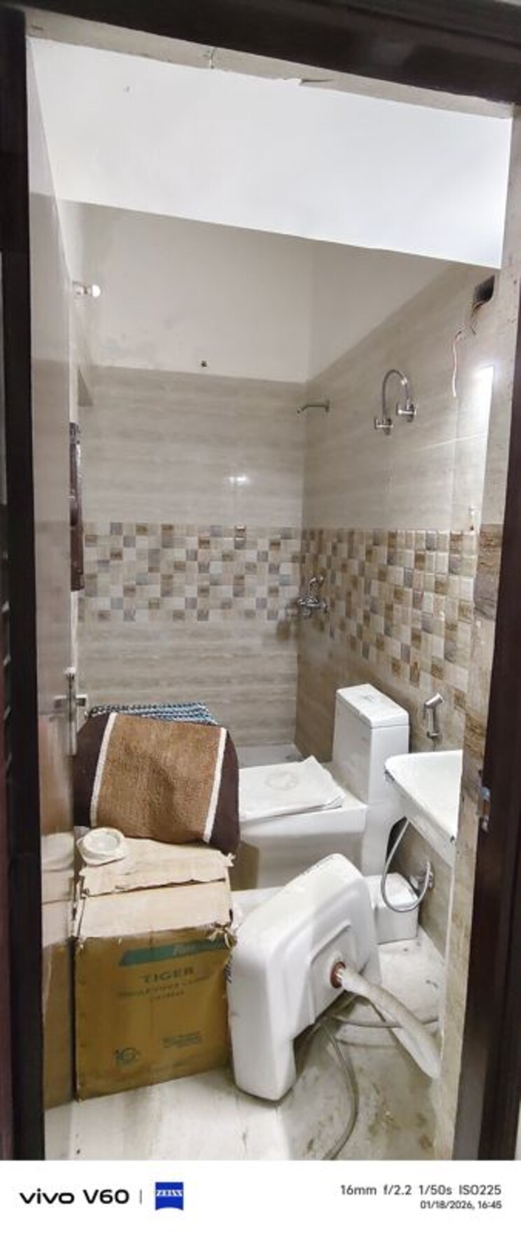 Bathroom, gardenia-glory 3 Bedroom 162 Sq.Mt. Independent House In Sector 46 Noida 9848530