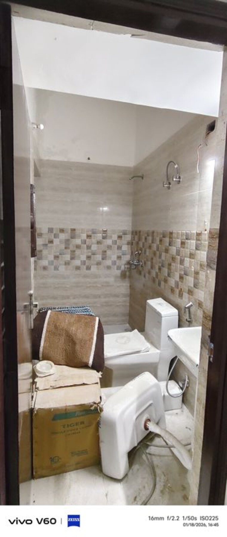 Bathroom, gardenia-glory 3 Bedroom 162 Sq.Mt. Independent House In Sector 46 Noida 9848530