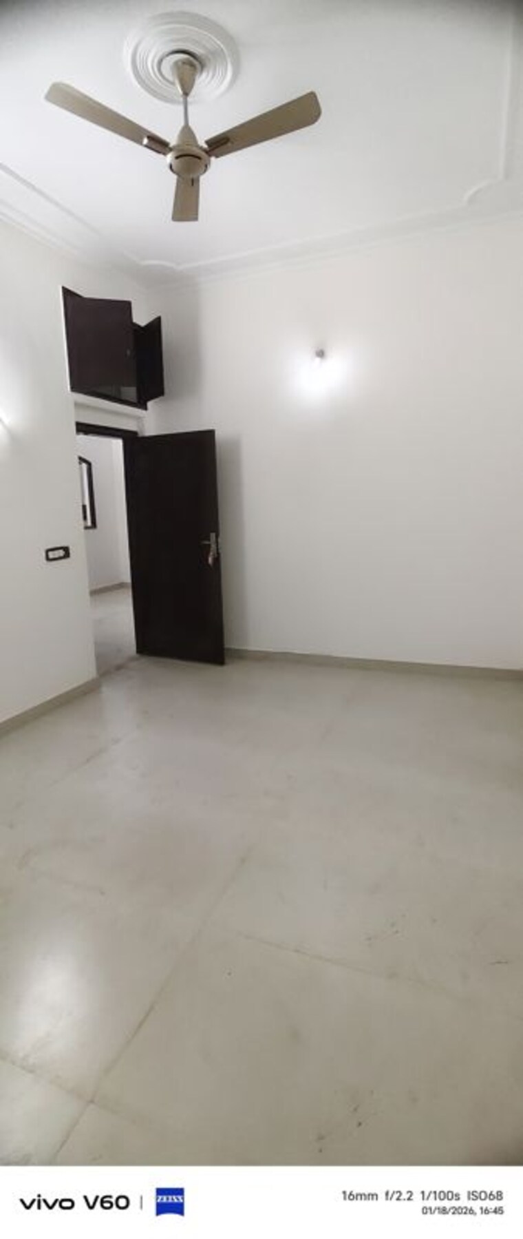 Room, gardenia-glory 3 Bedroom 162 Sq.Mt. Independent House In Sector 46 Noida 9848530