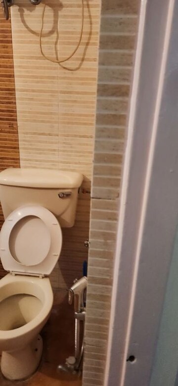 Bathroom in 5 BHK Builder Floor at Alaknanda – for Sale