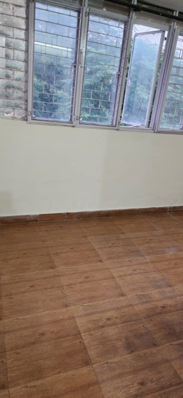 Room, alaknanda 5 Bedroom 1550 Sq.Ft. Builder Floor In Alaknanda Delhi 9848535