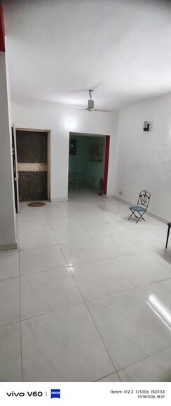 2 BHK + Pooja Room Independent House For Rent in RWA Apartments Sector 19