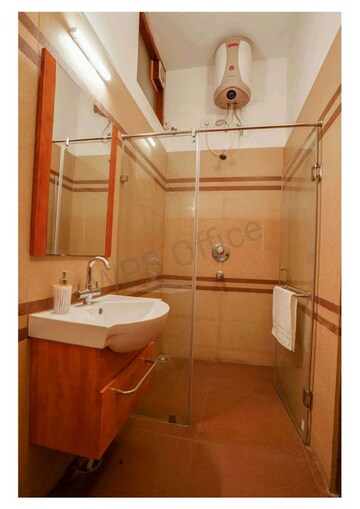 Bathroom in 6 BHK Independent House at Sector 22 – for Rent
