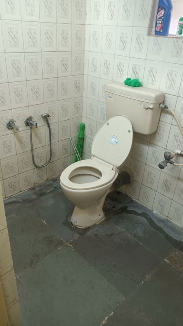 Bathroom, sree-mangal-siddhivinayak-angan 3 Bedroom 1750 Sq.Ft. Villa In Hadapsar Pune 9848540