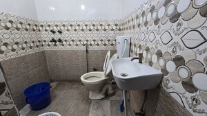 Master Bedroom in 1 BHK Independent House at RWA Apartments Sector 19, Sector 19 – for Rent