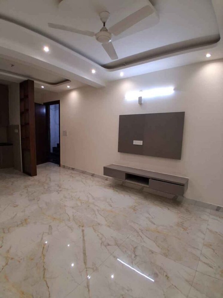 Room, chattarpur 2 Bedroom 950 Sq.Ft. Builder Floor In Chattarpur Delhi 9848563