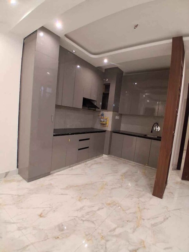 Kitchen, chattarpur 2 Bedroom 950 Sq.Ft. Builder Floor In Chattarpur Delhi 9848563