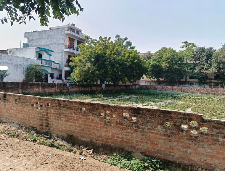 undefined, jankipuram  2000 Sq.Ft. Plot In Jankipuram Lucknow 9848569