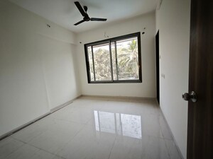 2 BHK Apartment For Rent in Metro Tulsi Elanza, Chembur