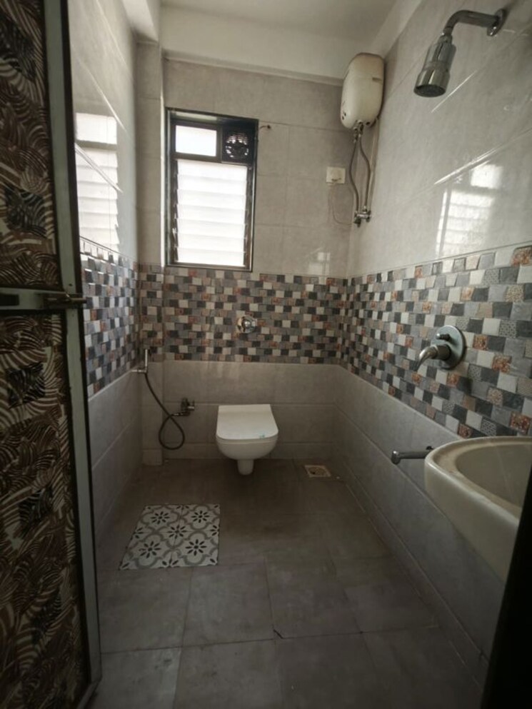 Kitchen, metro-tulsi-elanza 2 Bedroom 590 Sq.Ft. Apartment In Chembur Mumbai 9848555