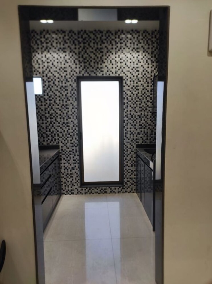 Bathroom, arihant-avanti 2 Bedroom 555 Sq.Ft. Apartment In Shilphata Thane 9848584