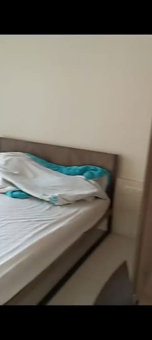 Furnished Amenities in 3 BHK Apartment at Runwal Elegante, Andheri West – for Rent