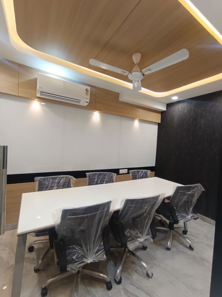 Team Area, sector 3 Commercial Office Space 2000 Sq.Ft. In Sector 3 Noida 9848614
