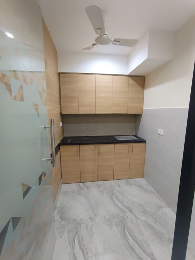 Floor Plan, sector 3 Commercial Office Space 2000 Sq.Ft. In Sector 3 Noida 9848614