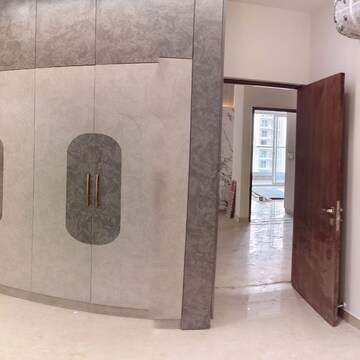 Room in 3 BHK Apartment at Aurobindo Kohinoor, Kothaguda – for Rent