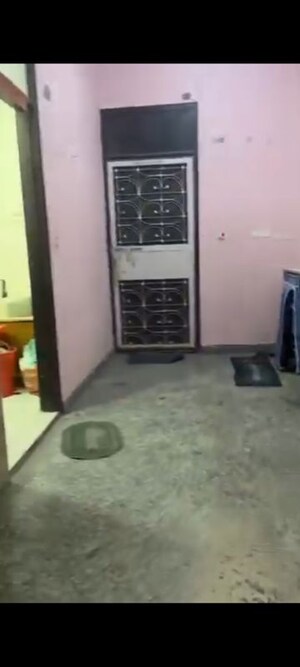 Staircase in 2 BHK Builder Floor at RWA Apartments Sector 45, Sector 45 – for Rent